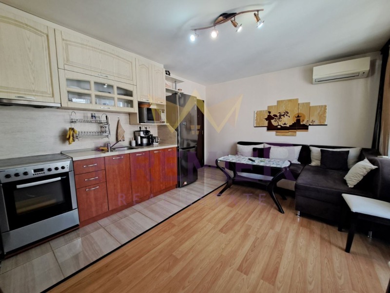 Дава под Наем 2-СТАЕН в град Варна, Левски 1 - 50 кв.м / 486 € » 950.53 лв., ИМОТИ ПРЕМИЕР- ВАРНА