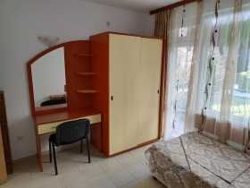 1 quarto k.k. Slantchev briag, região Burgas 14