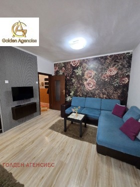 2 quartos Centar, Stara Zagora 1