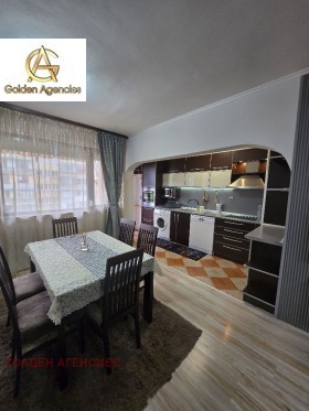 2 quartos Centar, Stara Zagora 4