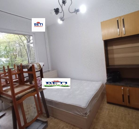 Дава под наем СТАЯ, гр. София, Красно село