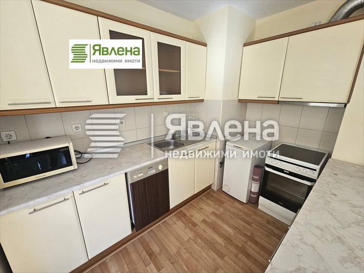 Дава под нем  2-стаен, град София, Център •  690 € • ID 22770753 — holmes.bg - [1] 