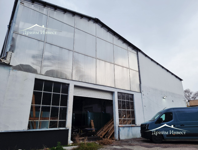 Дава под наем ПРОМ. ПОМЕЩЕНИЕ, гр. Пловдив, Индустриална зона - Юг, снимка 3 - Производствени сгради - 52061566