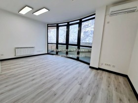 ОФИС, 62 m2
