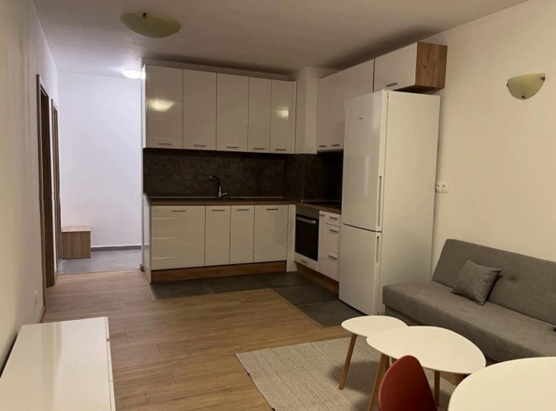 För uthyrning  1 sovrum Sofia , Studentski grad , 60 kvm | 48544333