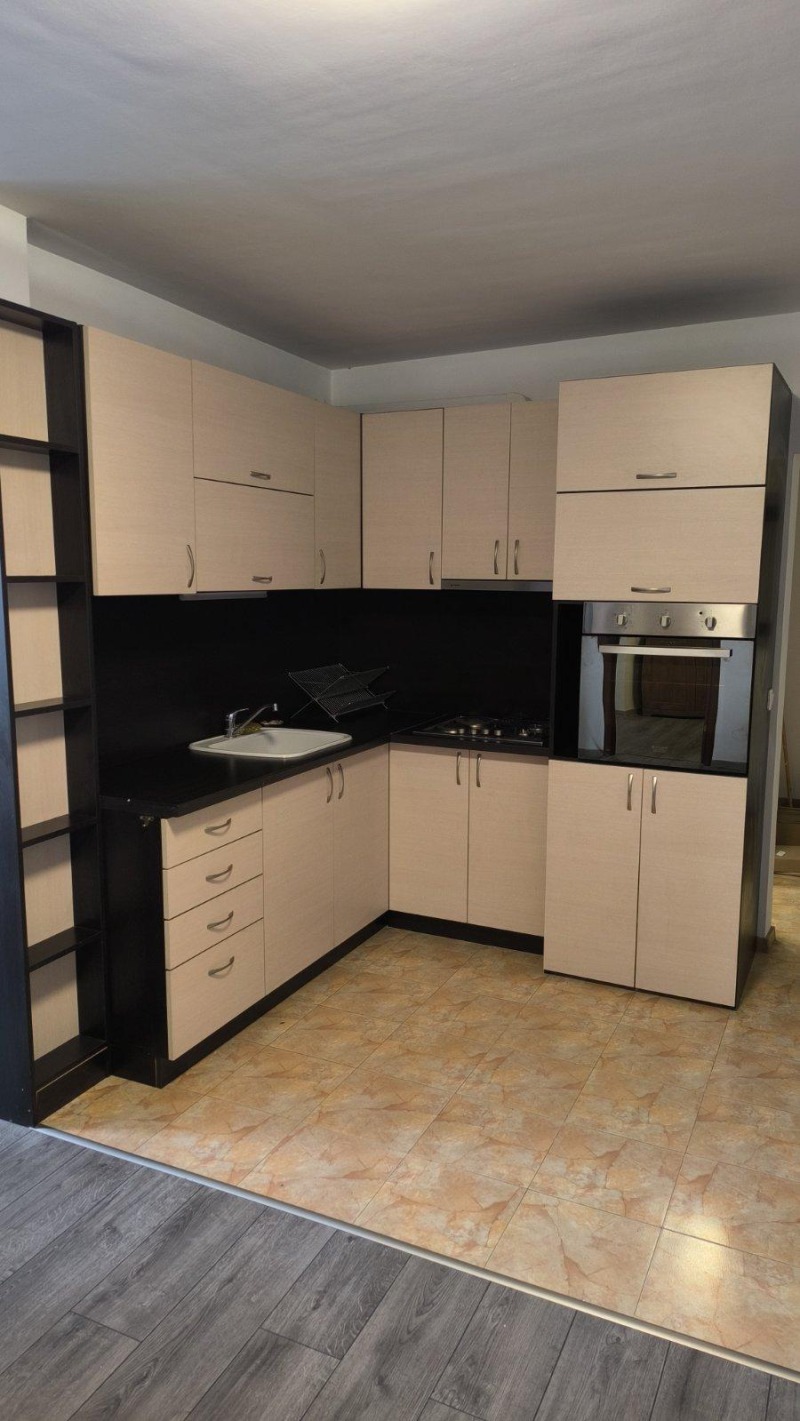K pronájmu  1 ložnice Plovdiv , Centar , 51 m2 | 58826370
