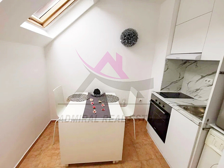 Дава под наем 2-СТАЕН, гр. Варна, Лятно кино Тракия