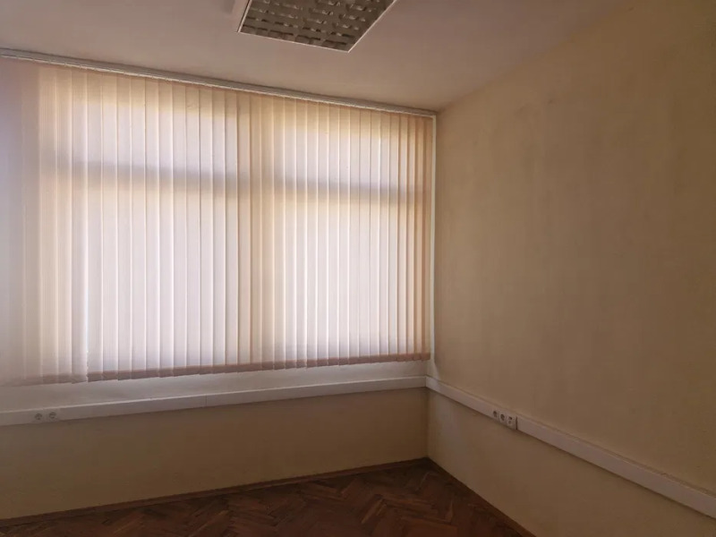 För uthyrning  Kontor region Veliko Tarnovo , Gorna Orjahovica , 14 kvm | 39697985