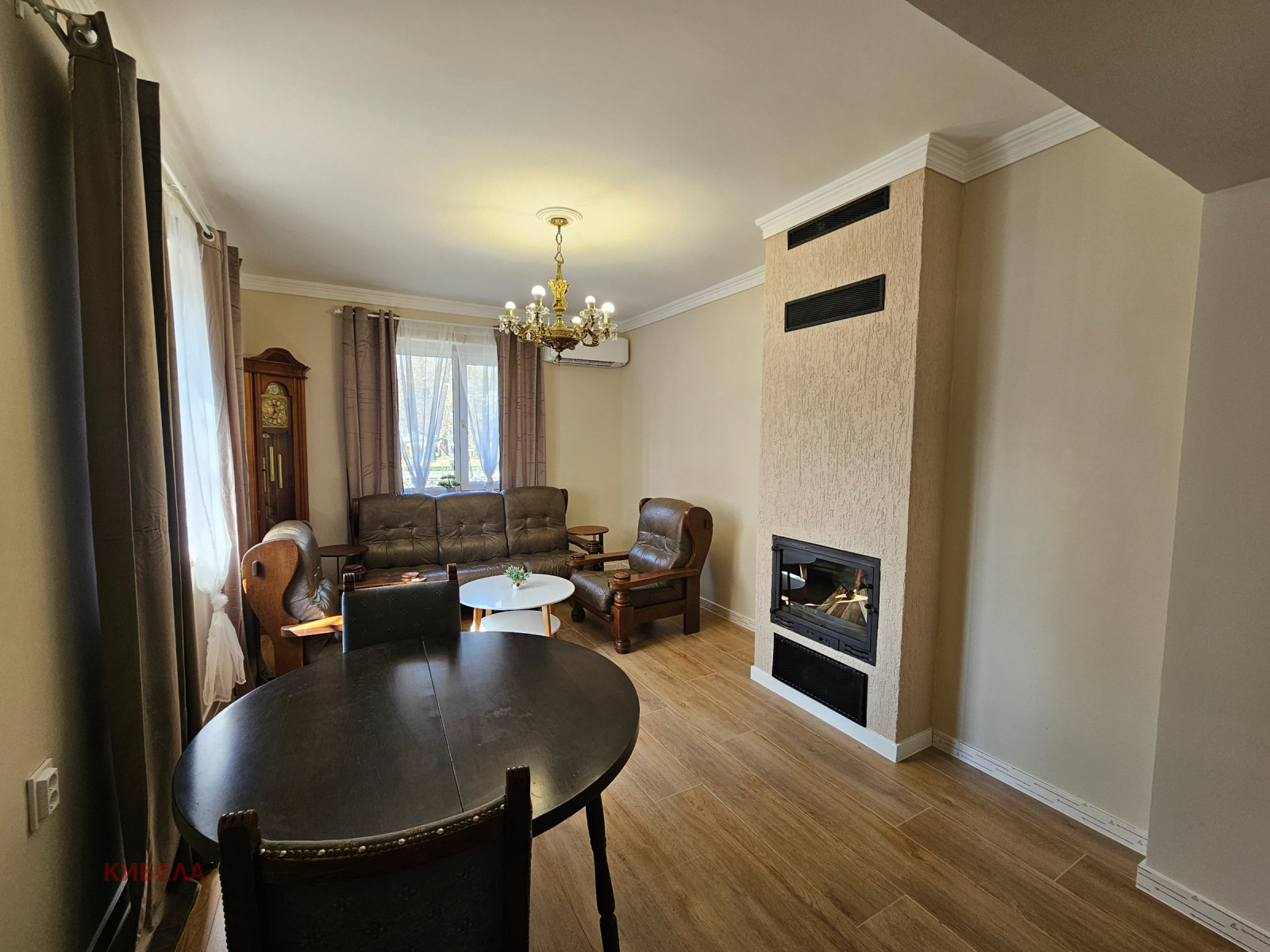 Дава под наем 3-СТАЕН, гр. Плевен, Идеален център, снимка 2 - Апартаменти - 54064637