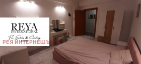 2 bedroom Vitosha, Sofia 5