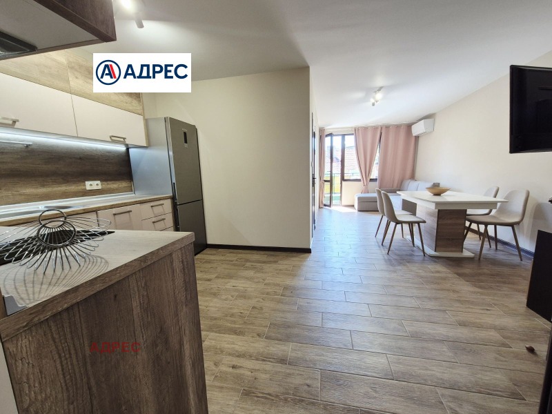 K pronájmu  1 ložnice Varna , Centar , 58 m2 | 69380049 - obraz [5]