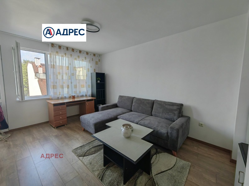 A louer  1 chambre Varna , Zimno kino Trakiya , 65 m² | 10725830