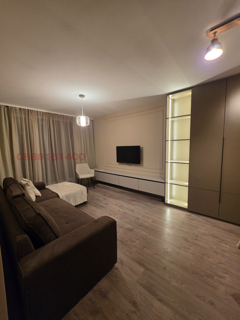 Дава под наем 2-СТАЕН, гр. София, Малинова долина, снимка 1 - Апартаменти - 52971782