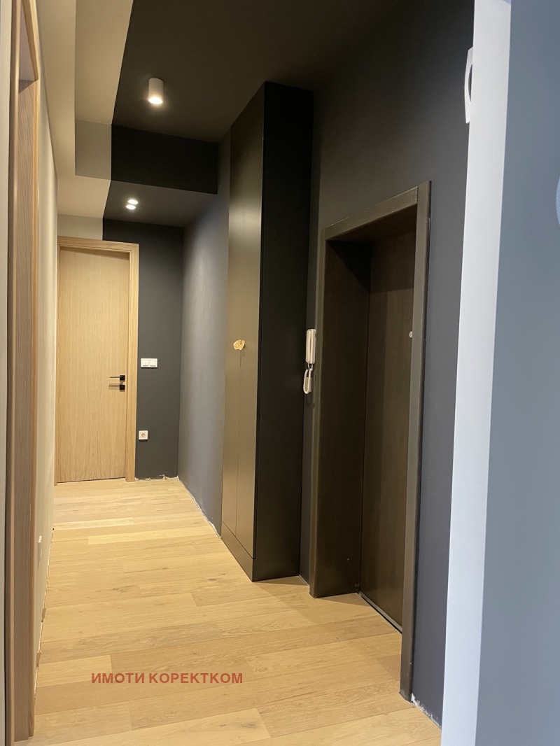 Kiadó  2 hálószobás Sofia , Centar , 90 négyzetméter | 42583675
