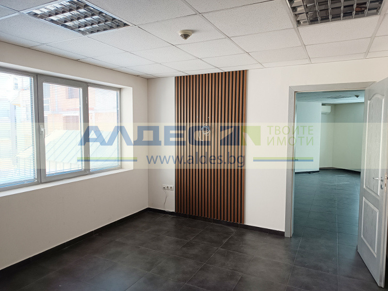 Para alugar  Escritório Sofia , Lozenec , 65 m² | 92900806 - imagem [7]