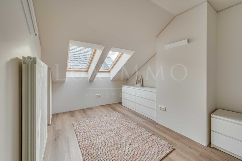 Дава под наем КЪЩА, гр. София, с. Лозен, снимка 11 - Къщи - 53099496