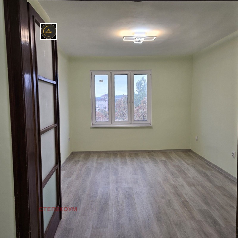 Дава под наем ОФИС, гр. София, Център