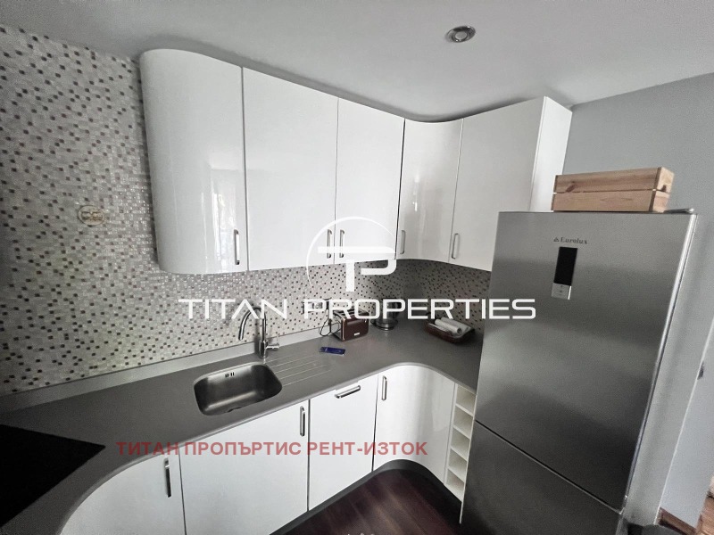 Дава под наем 2-СТАЕН, гр. Бургас, Братя Миладинови, снимка 2 - Апартаменти - 52801179