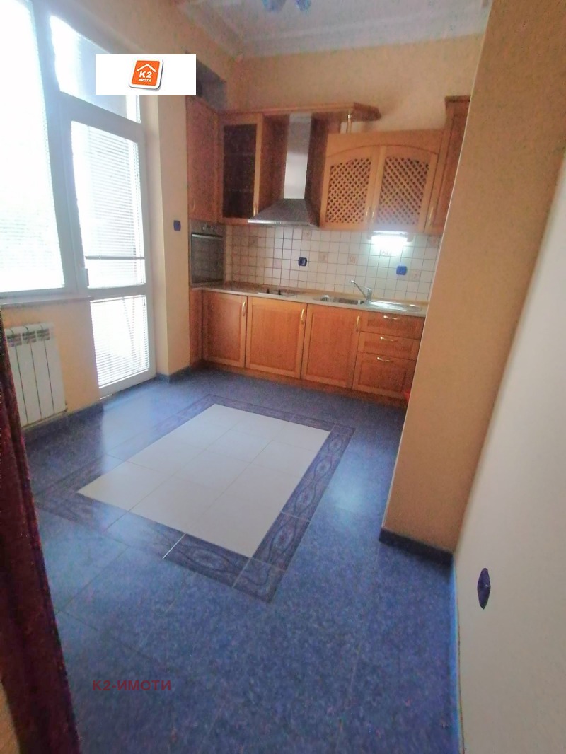 Te huur  3+ slaapkamer Sofia , Tsentar , 102 m² | 65767816 - afbeelding [15]