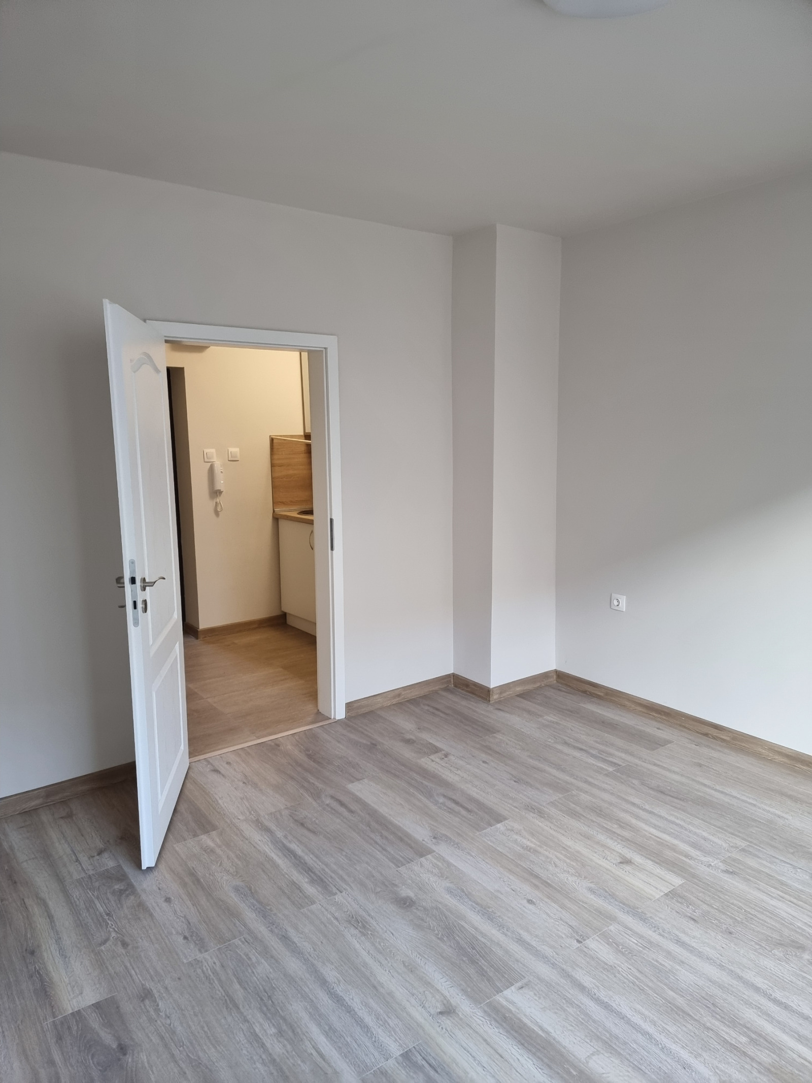 ���� ��� ���� 1-����� | Imot.bg � ����������� 1