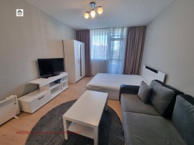 Zu vermieten Studio