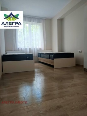 ���� ��� ���� 3-����� | Imot.bg � ����� ������ 6