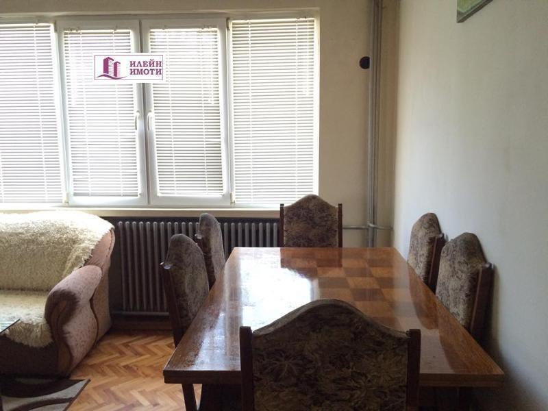 Дава под наем  3-стаен град Русе , Център , 100 кв.м | 35077963 - изображение [8]