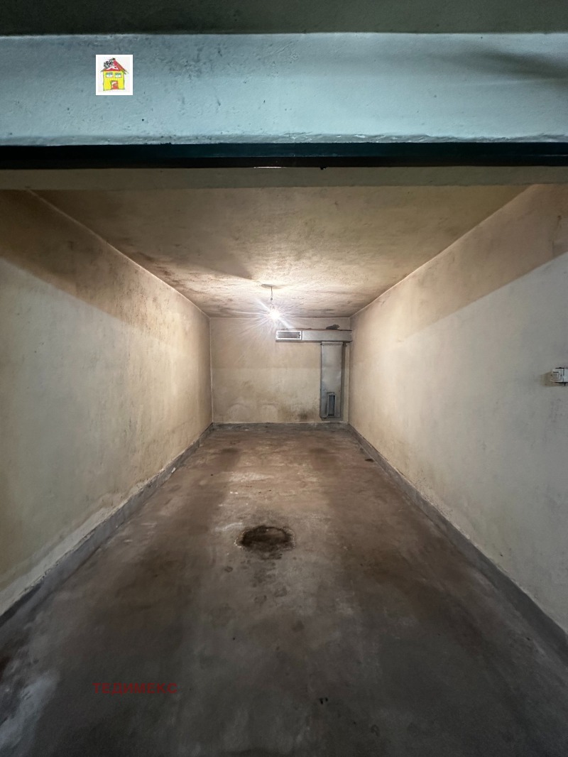Προς ενοικίαση  Γκαράζ Σοφηια , ΤΣενταρ , 19 τ.μ | 51188587 - εικόνα [3]