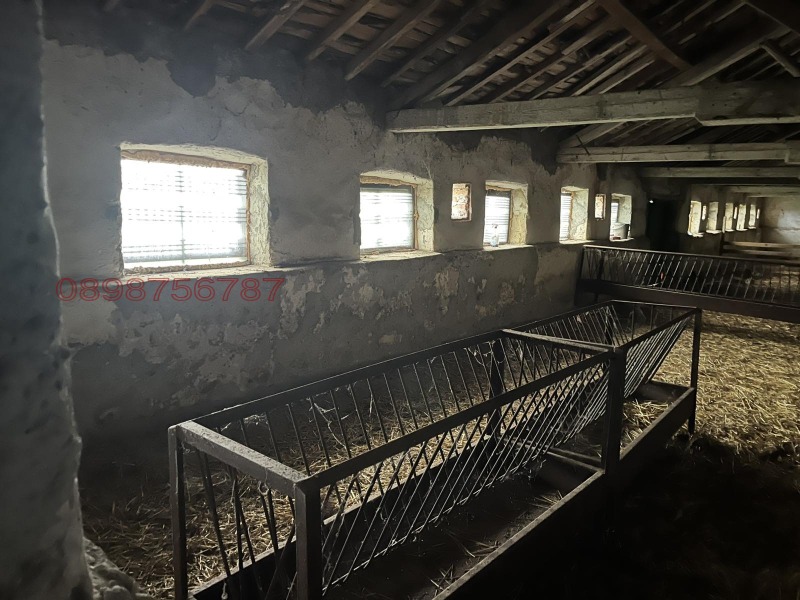 Дава под наем ПРОМ. ПОМЕЩЕНИЕ, с. Одърци, област Добрич, снимка 6 - Производствени сгради - 53346898