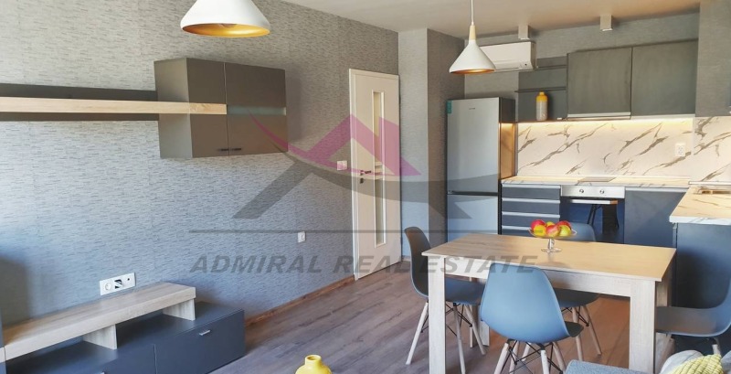 Para alugar  1 quarto Varna , k.k. Sv.Sv. Konstantin i Elena , 70 m² | 76987061 - imagem [3]