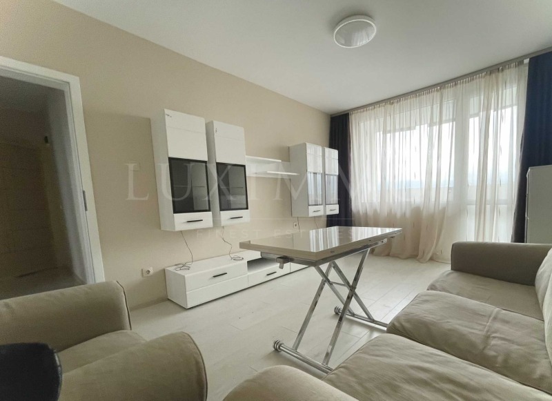 Дава под нем  2-стаен, град София, Полигона •  700 EUR • ID 10937711 — holmes.bg - [1] 