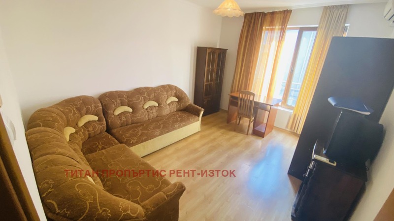 Дава под наем 3-СТАЕН, гр. Бургас, Център, снимка 4 - Апартаменти - 53158466