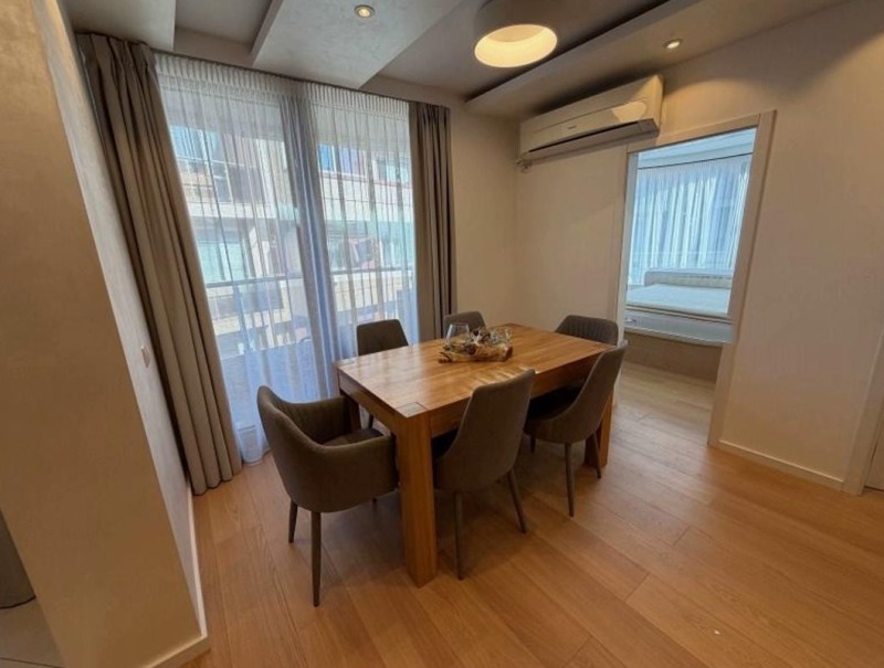 Дава под Наем 3-СТАЕН в град София, Витоша - 85 кв.м / 930 € » 1 818.92 лв., ТИТАН ПРОПЪРТИС СОФИЯ
