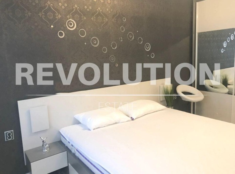 K pronájmu  1 ložnice Varna , Centar , 65 m2 | 95875899 - obraz [4]