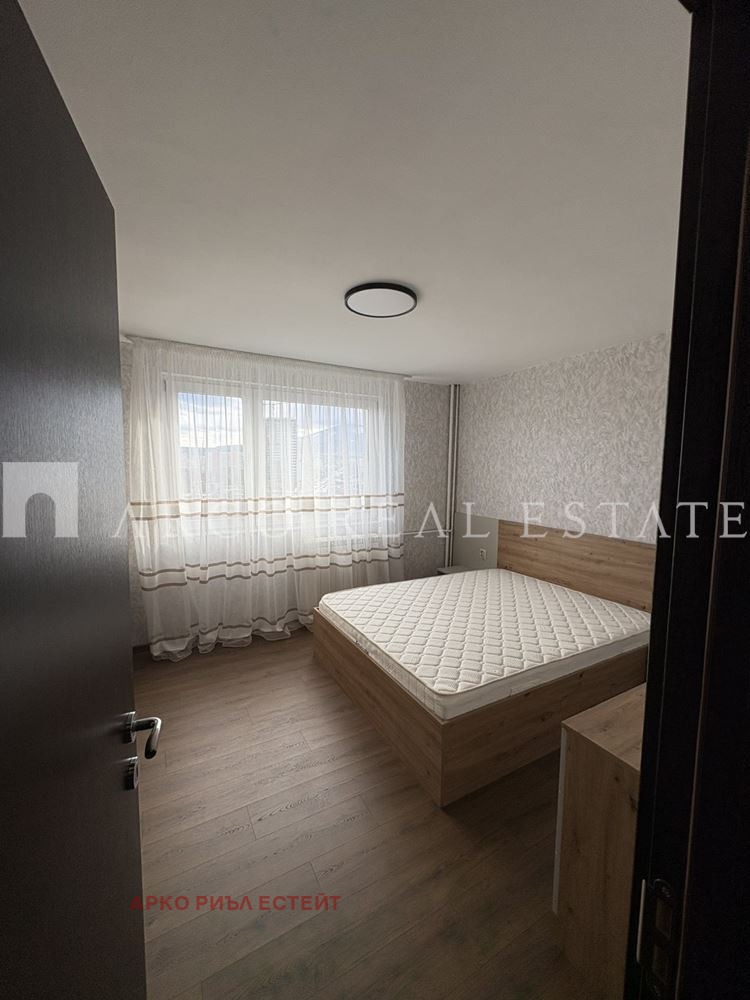 Дава под наем 3-СТАЕН, гр. София, Младост 1, снимка 3 - Апартаменти - 53946049