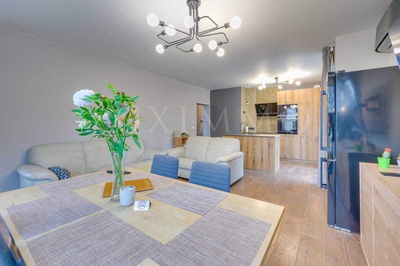 Под наем 4-СТАЕН, град София, Бояна • 2500 € / 4889.57 лв. • 47135875 1