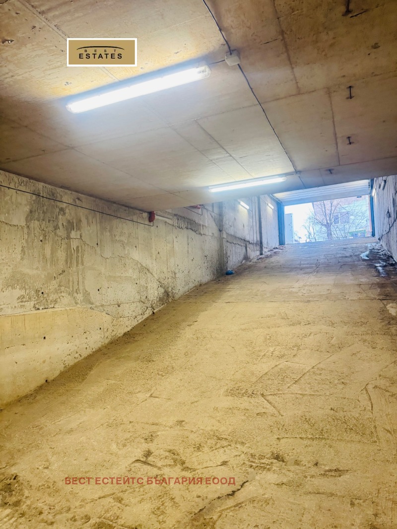 Дава под наем ГАРАЖ, ПАРКОМЯСТО, гр. София, Манастирски ливади, снимка 6 - Гаражи и паркоместа - 53107479