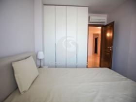 3 bedroom Lozenets, Sofia 7