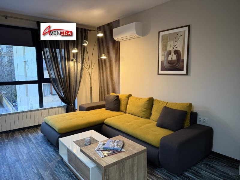 Дава под наем 2-СТАЕН, гр. София, Център