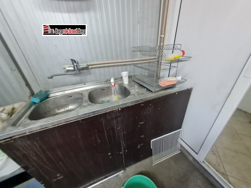 Дава под наем ПРОМ. ПОМЕЩЕНИЕ, гр. Варна, Изгрев, снимка 5 - Производствени сгради - 53192472