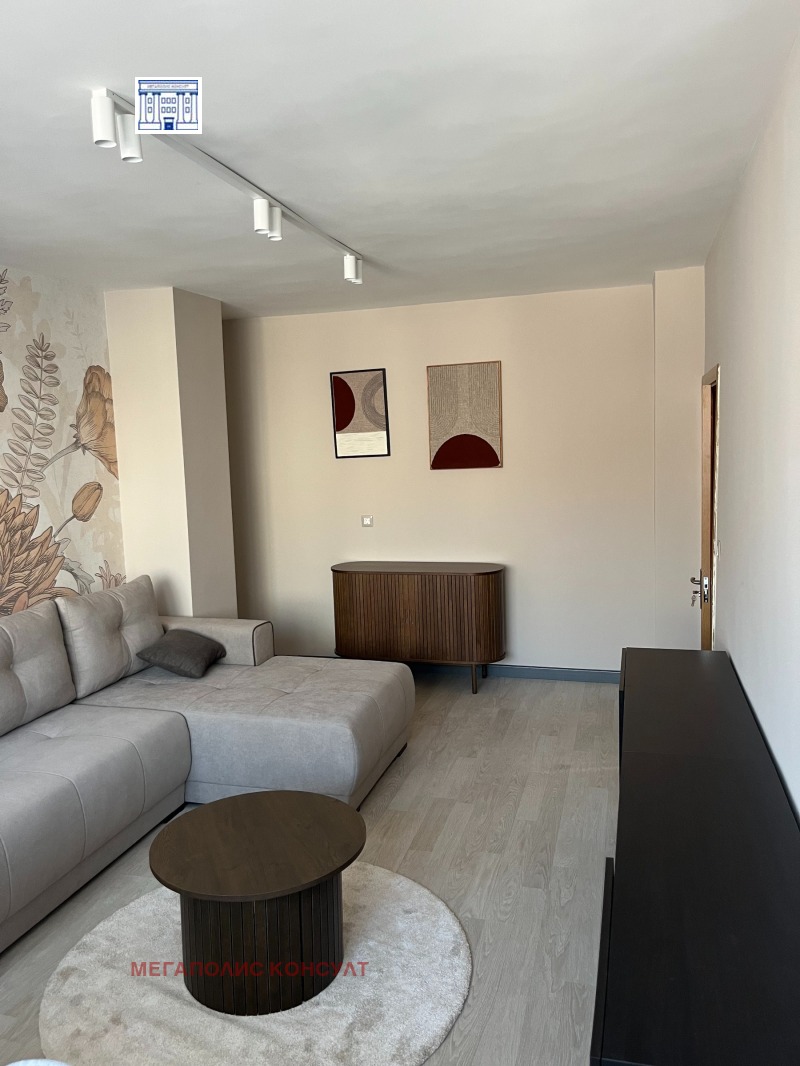 Дава под нем  2-стаен, град София, Лозенец •  650 EUR • ID 65229304 — holmes.bg - [1] 