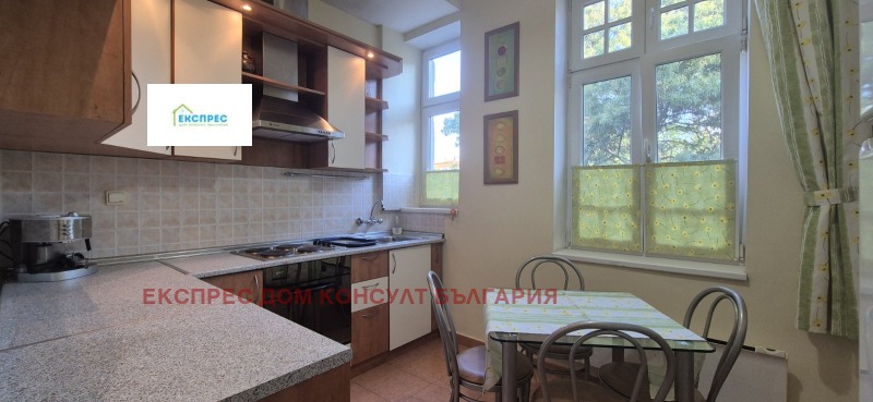 En renta  2 dormitorios Sofia , Tsentar , 90 metros cuadrados | 65457892 - imagen [9]