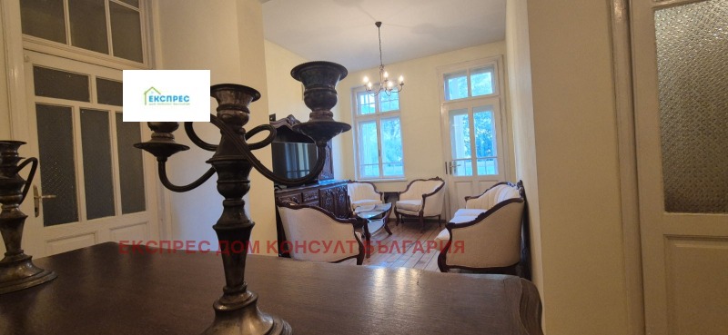 En renta  2 dormitorios Sofia , Tsentar , 90 metros cuadrados | 65457892 - imagen [2]