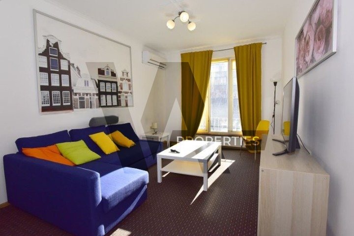 Дава под наем 3-СТАЕН, гр. София, Център