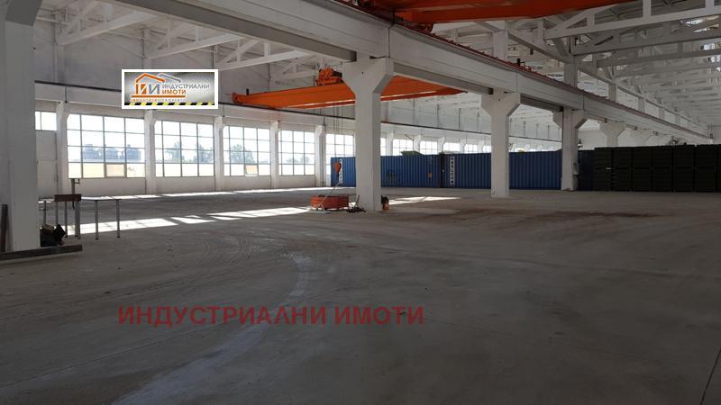 Da affittare  Magazzinaggio Plovdiv , Industrialna zona - Iug , 5000 mq | 29820863 - Immagine [2]