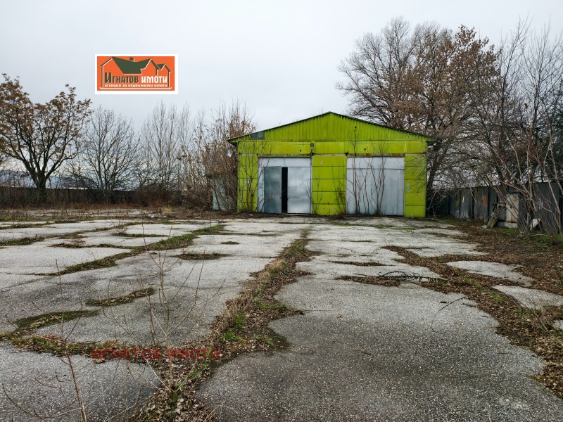 Дава под наем ПРОМ. ПОМЕЩЕНИЕ, гр. Пазарджик, Промишлена зона - Изток