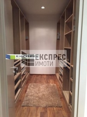 ���� ��� ���� 3-����� | Imot.bg � ����� ������ 8