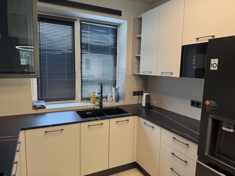 De inchiriat  Casa Sofia , Lozen , 350 mp | 13254115 - imagine [9]