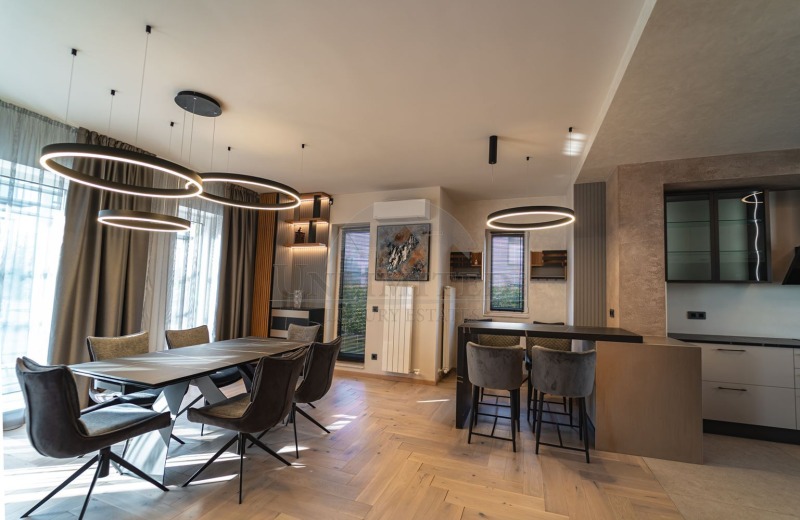 De inchiriat  Casa Sofia , Lozen , 350 mp | 13254115 - imagine [15]
