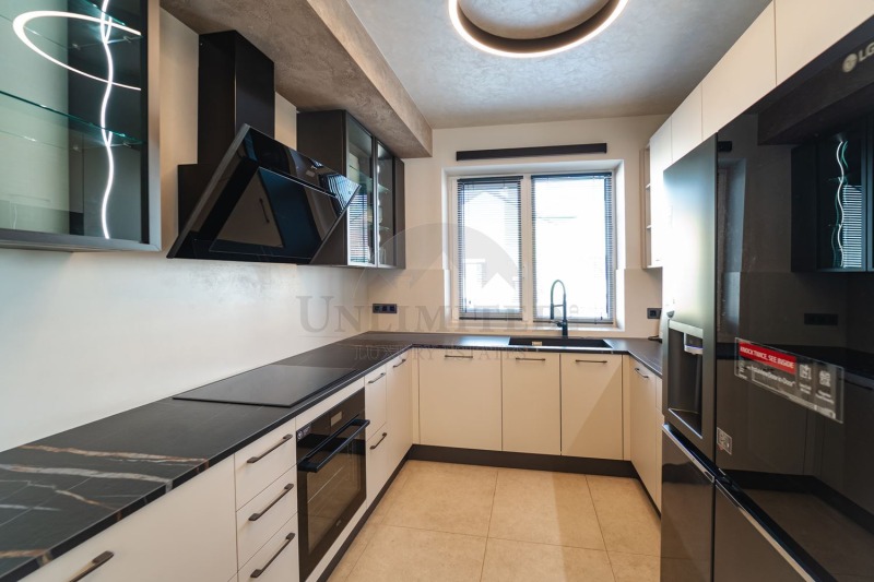 De inchiriat  Casa Sofia , Lozen , 350 mp | 13254115 - imagine [17]